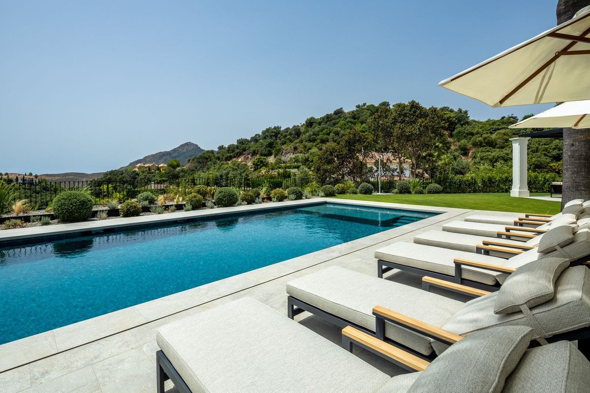 5 Bed Detached Villa in La Zagaleta