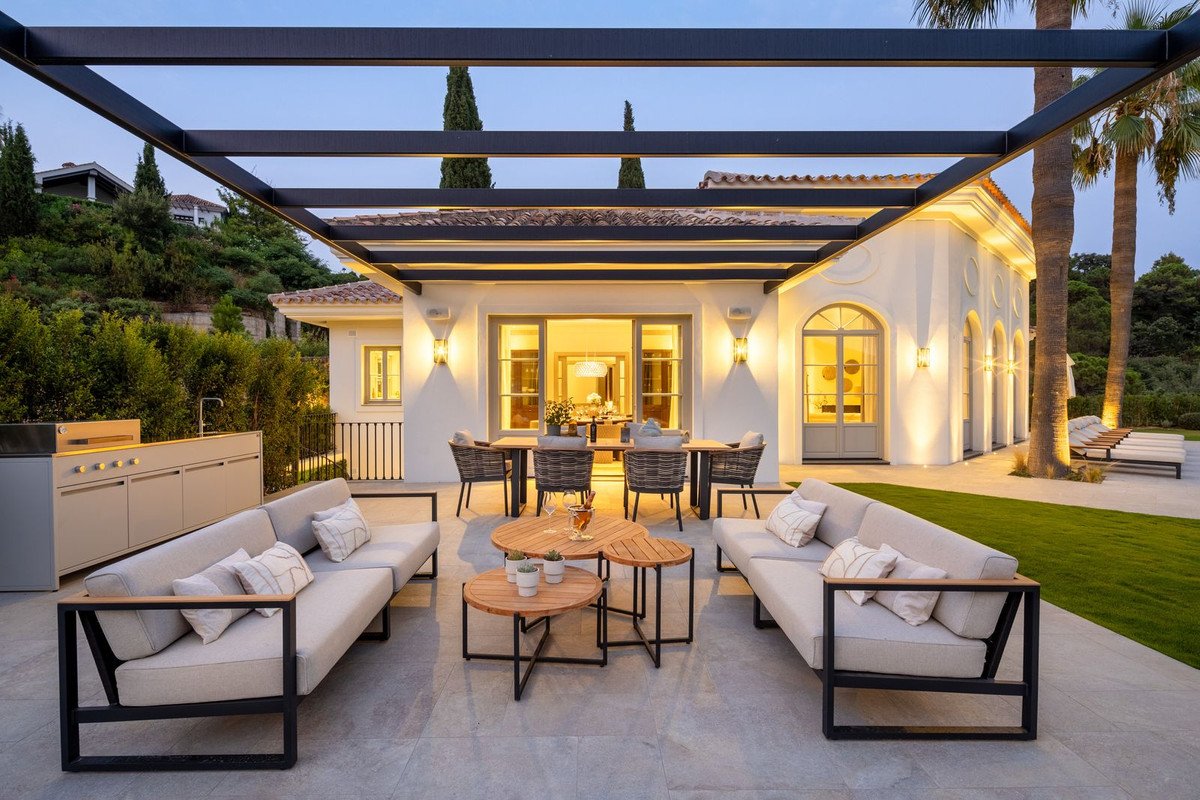 5 Bed Detached Villa in La Zagaleta