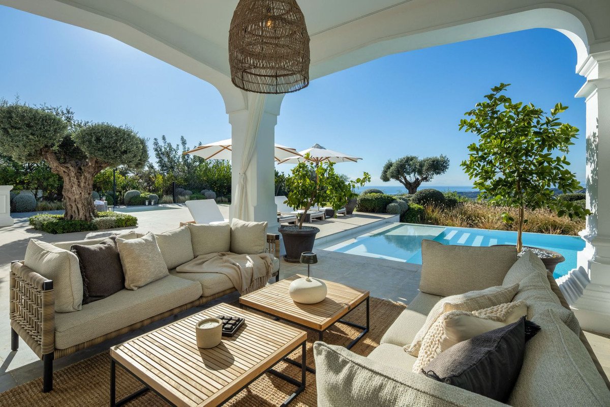 7 Bed Detached Villa in Benahavís