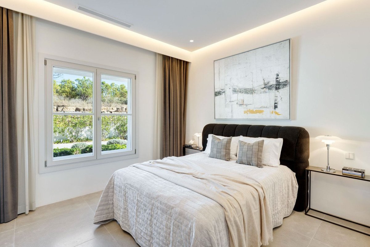 7 Bed Detached Villa in Benahavís
