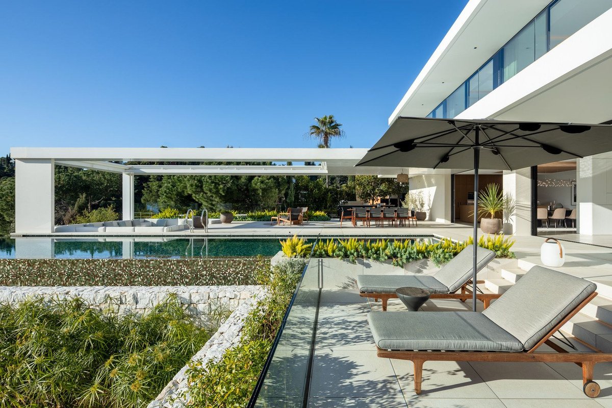 8 Bed Detached Villa in El Madroñal