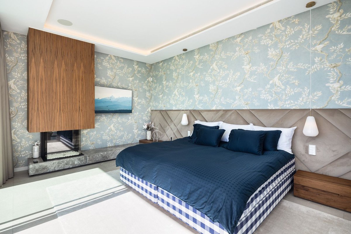 8 Bed Detached Villa in El Madroñal