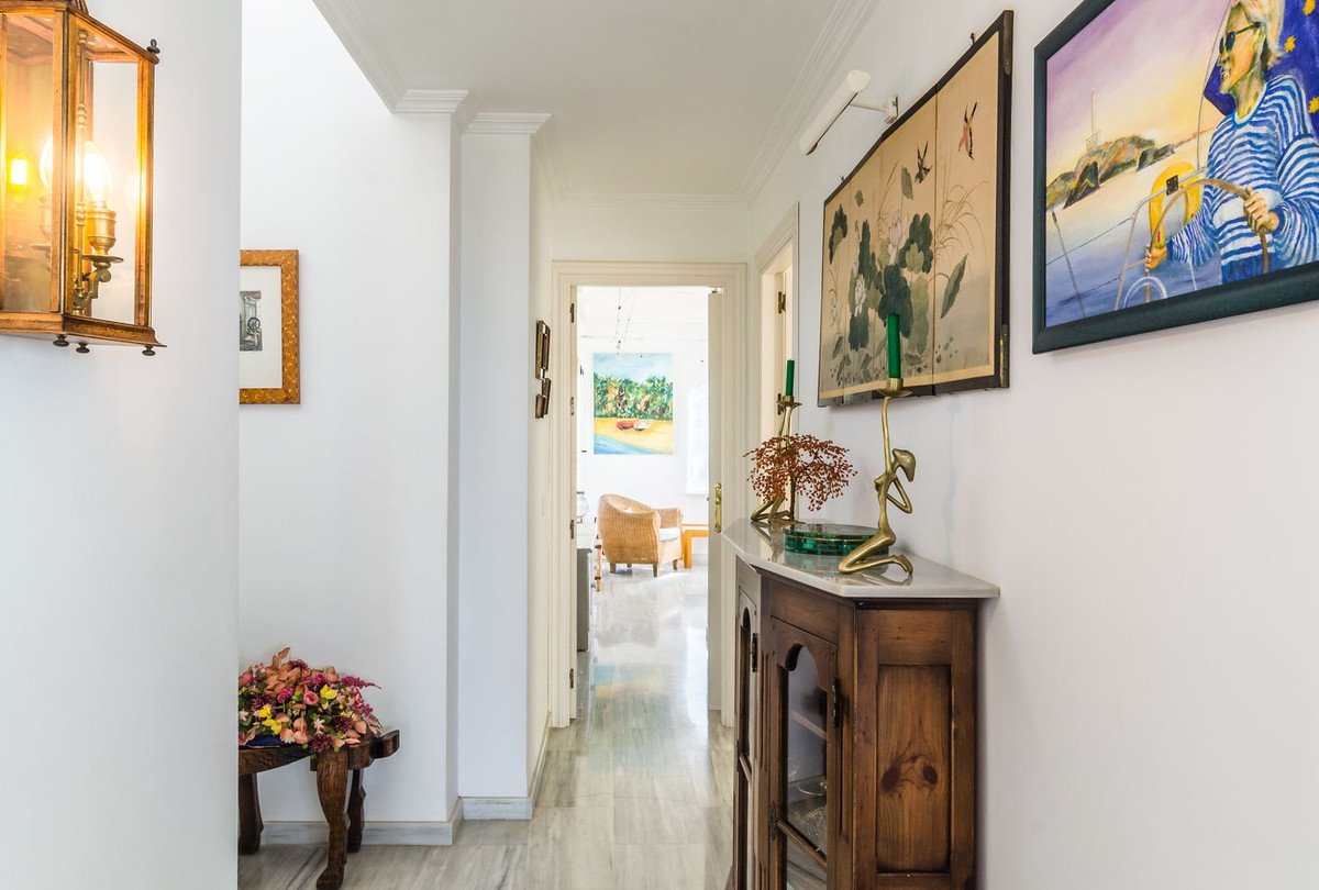 4 Bed Detached Villa in La Herradura