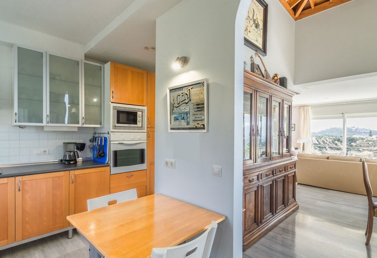 4 Bed Detached Villa in La Herradura