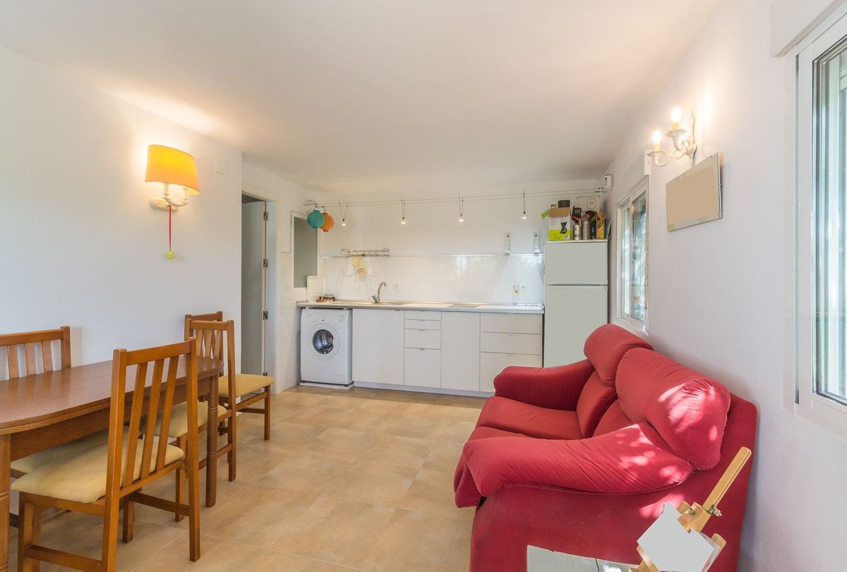 4 Bed Detached Villa in La Herradura