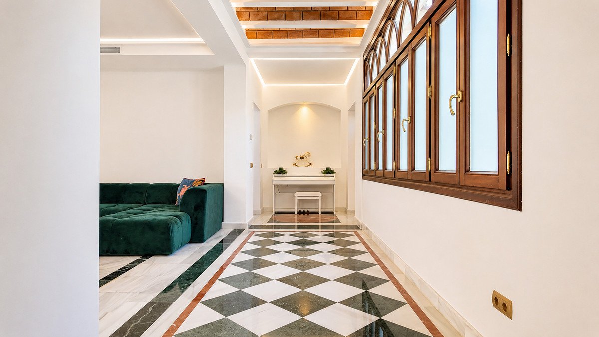 3 Bed Bungalow in The Golden Mile