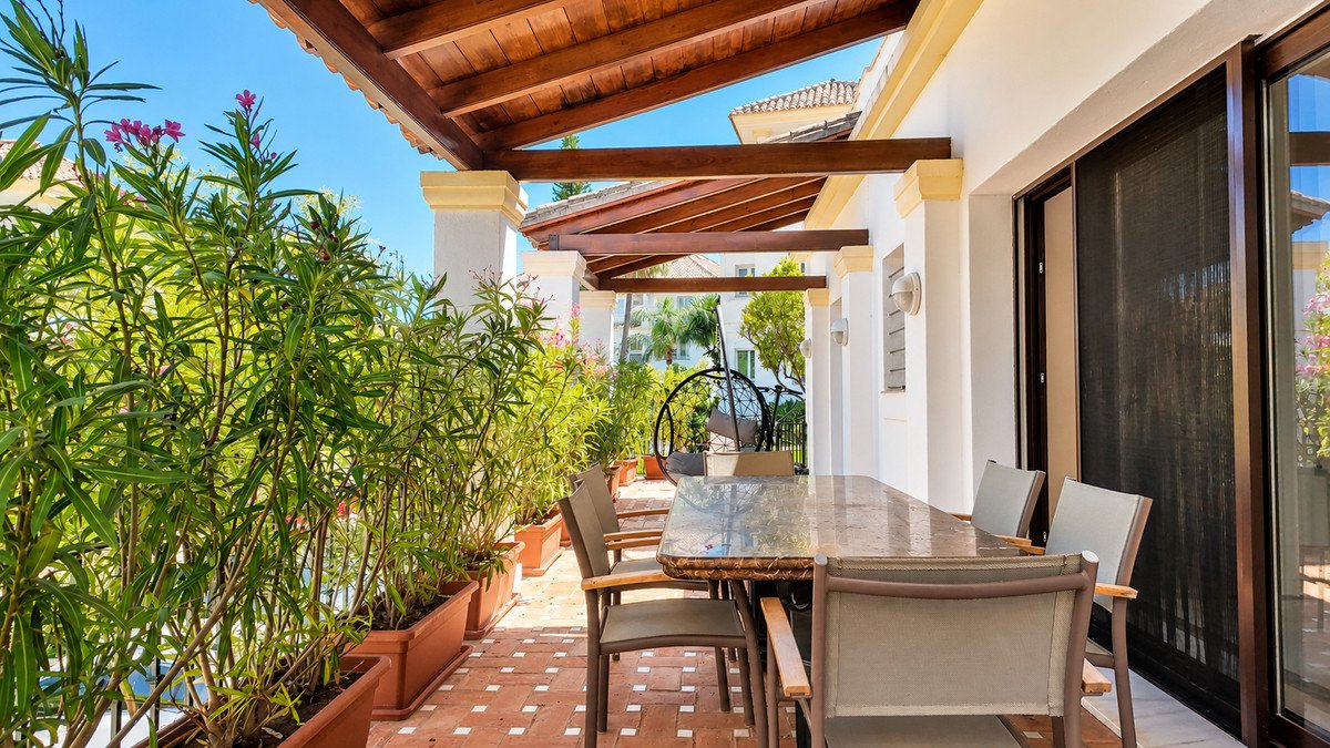 3 Bed Bungalow in The Golden Mile