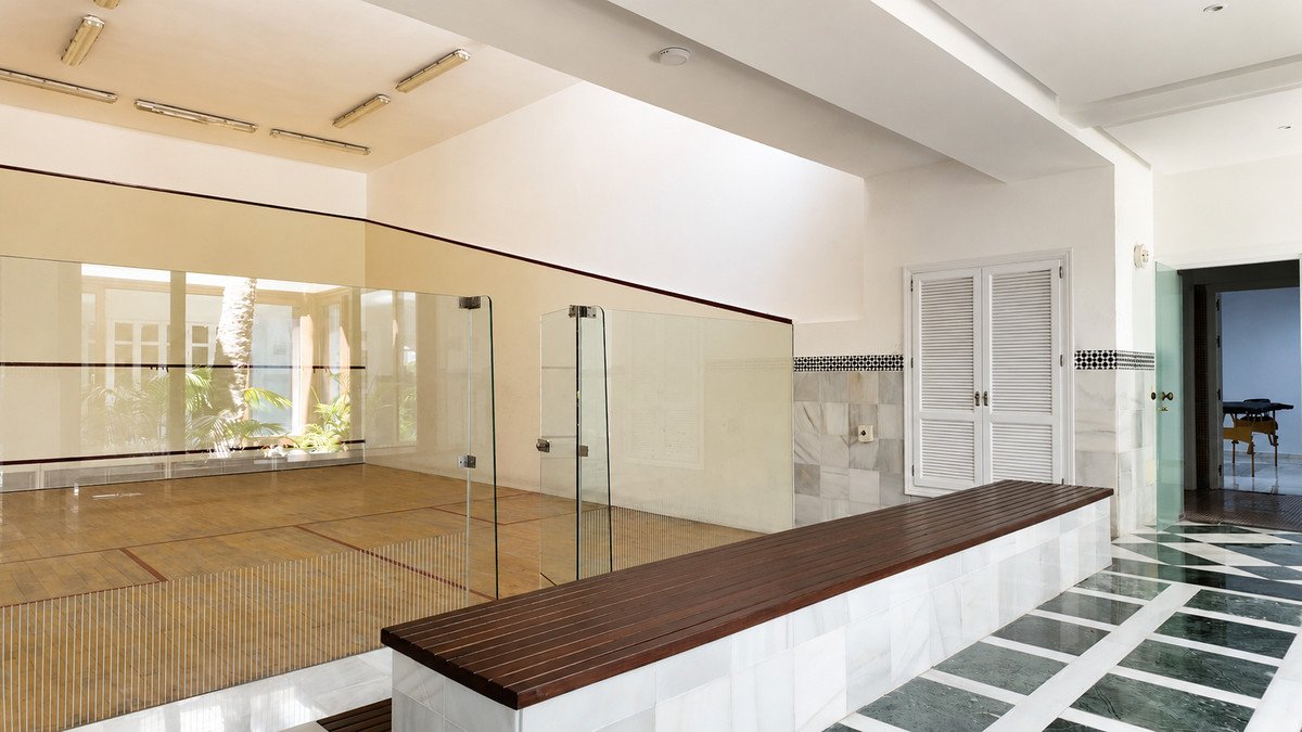 3 Bed Bungalow in The Golden Mile