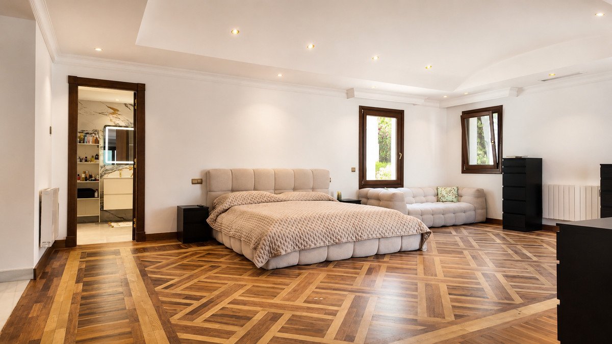 3 Bed Bungalow in The Golden Mile