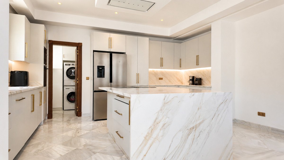 3 Bed Bungalow in The Golden Mile