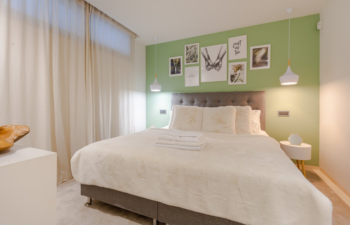 6 Bed Detached Villa in Nueva Andalucía