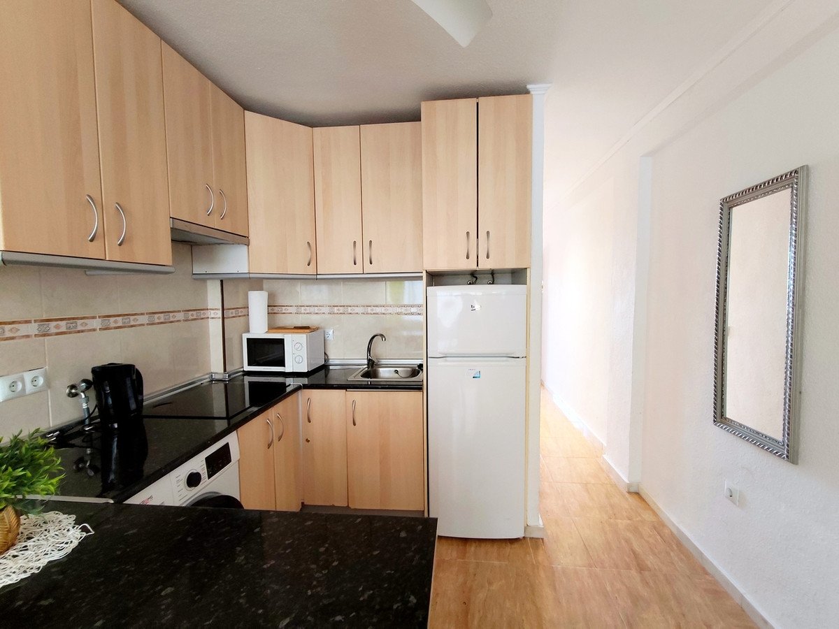 1 Bed Middle Floor Apartment in La Mata