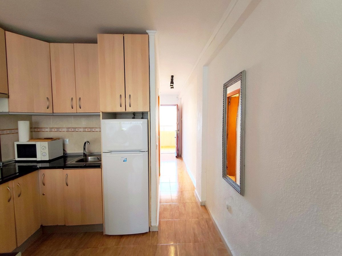 1 Bed Middle Floor Apartment in La Mata