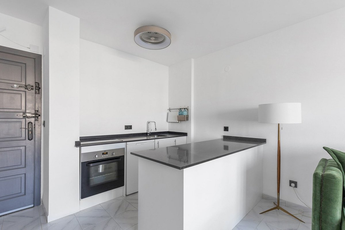 1 Bed Top Floor Apartment in La Mata
