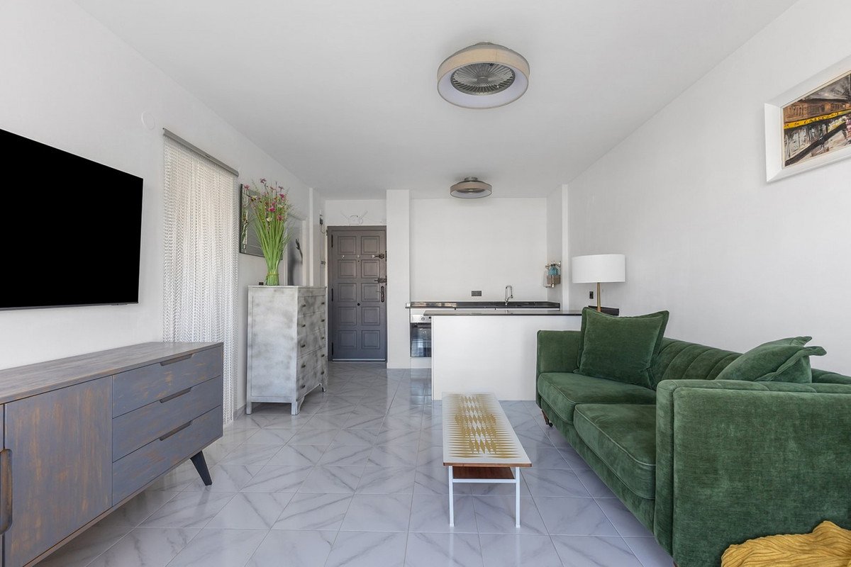 1 Bed Top Floor Apartment in La Mata