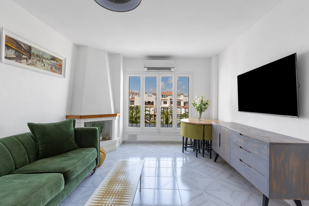 1 Bed Top Floor Apartment in La Mata