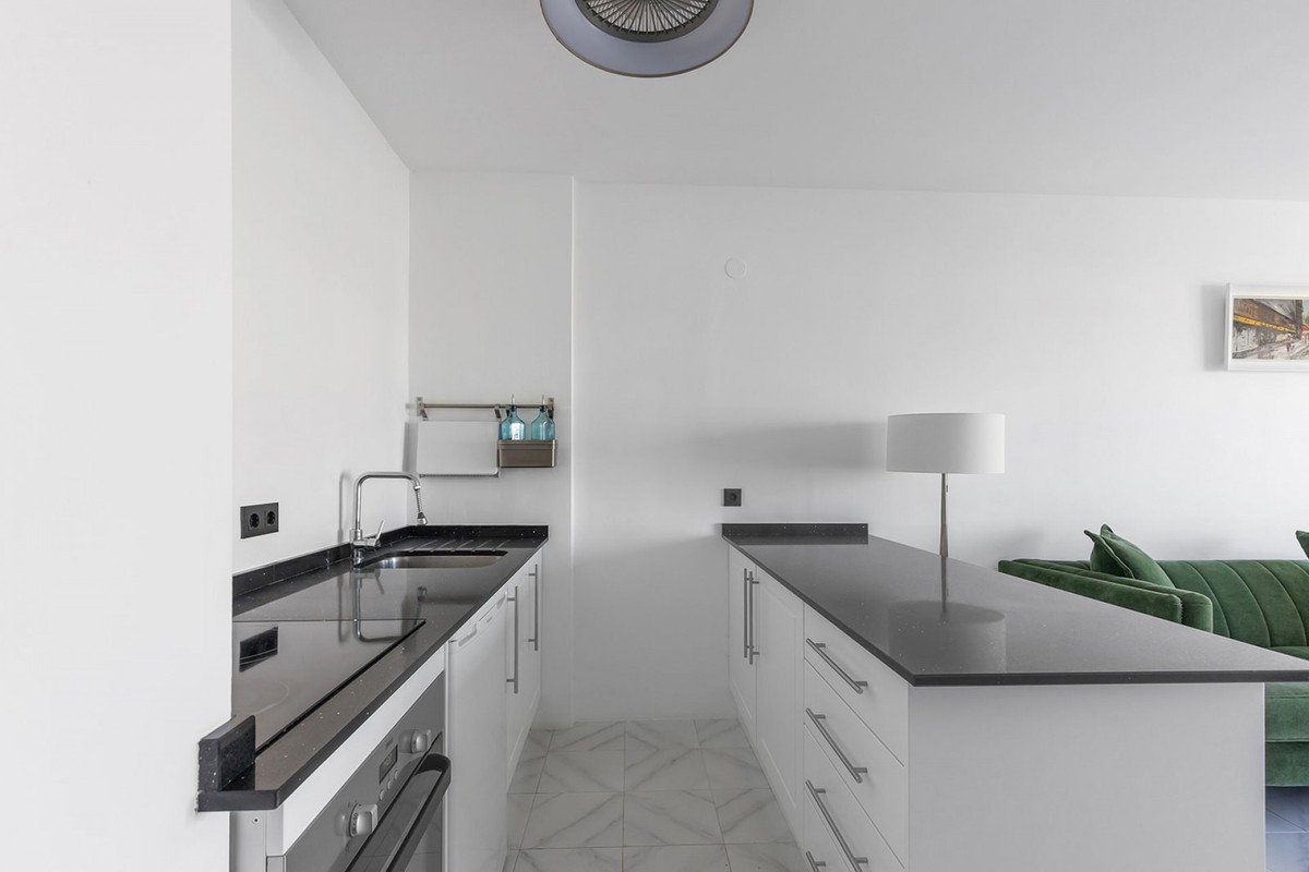 1 Bed Top Floor Apartment in La Mata