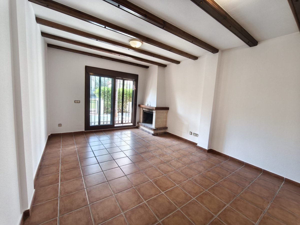 2 Bed Bungalow in La Finca Golf