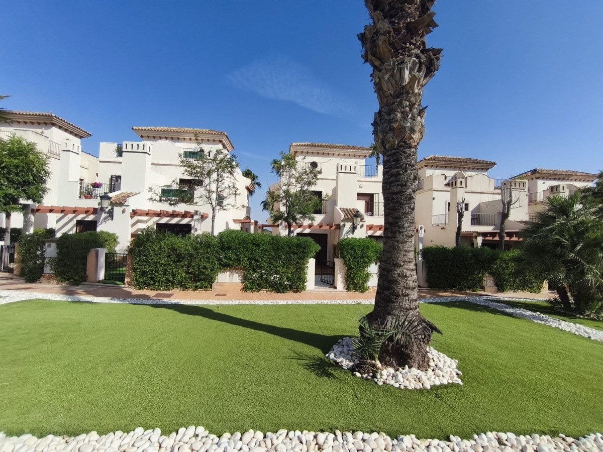 2 Bed Bungalow in La Finca Golf