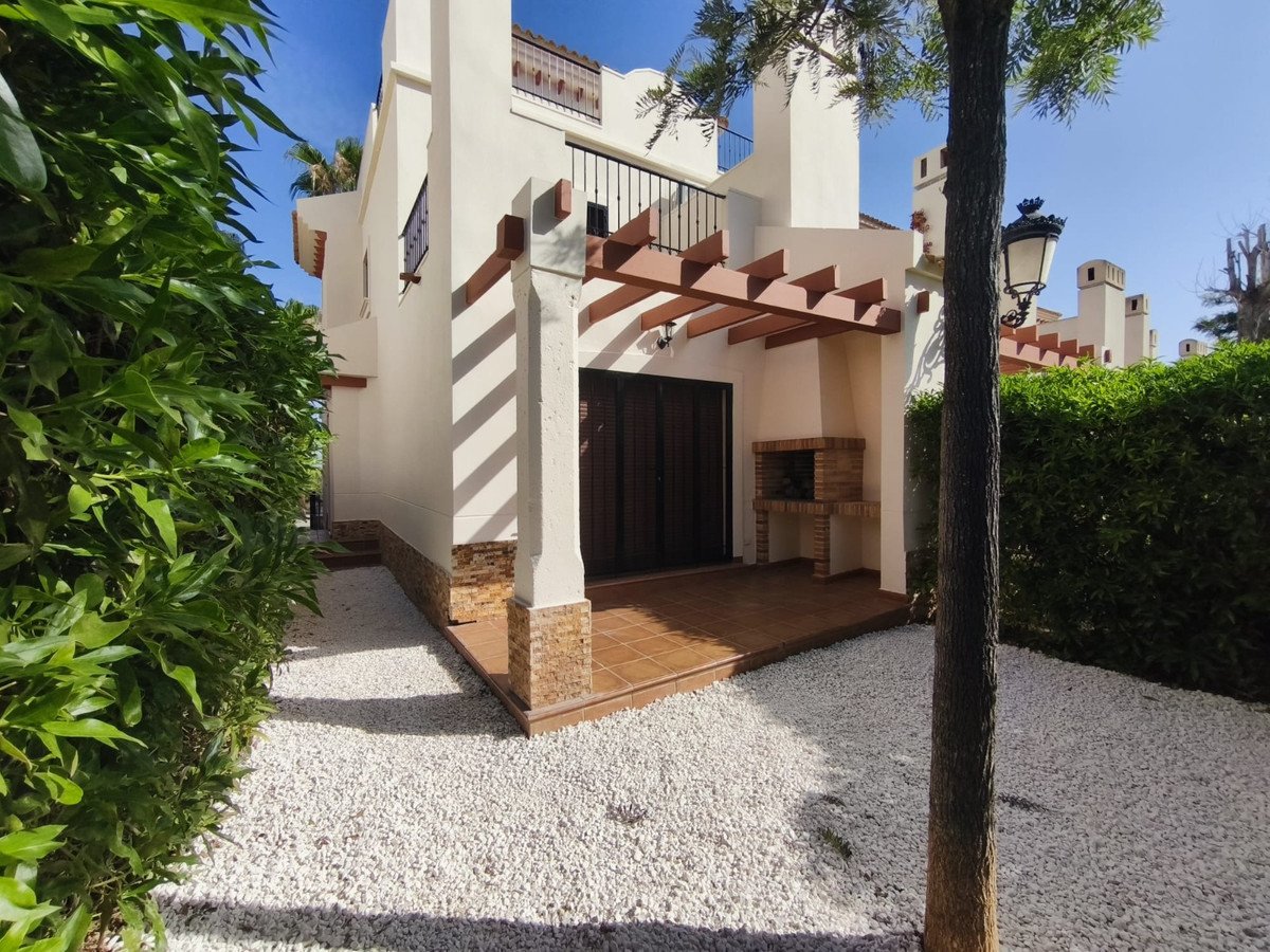 2 Bed Bungalow in La Finca Golf