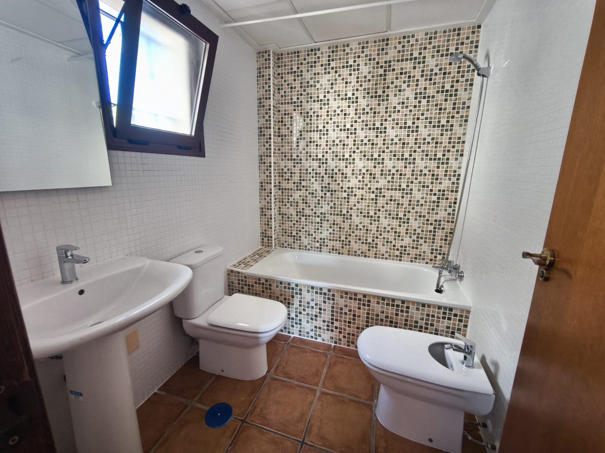 2 Bed Bungalow in La Finca Golf