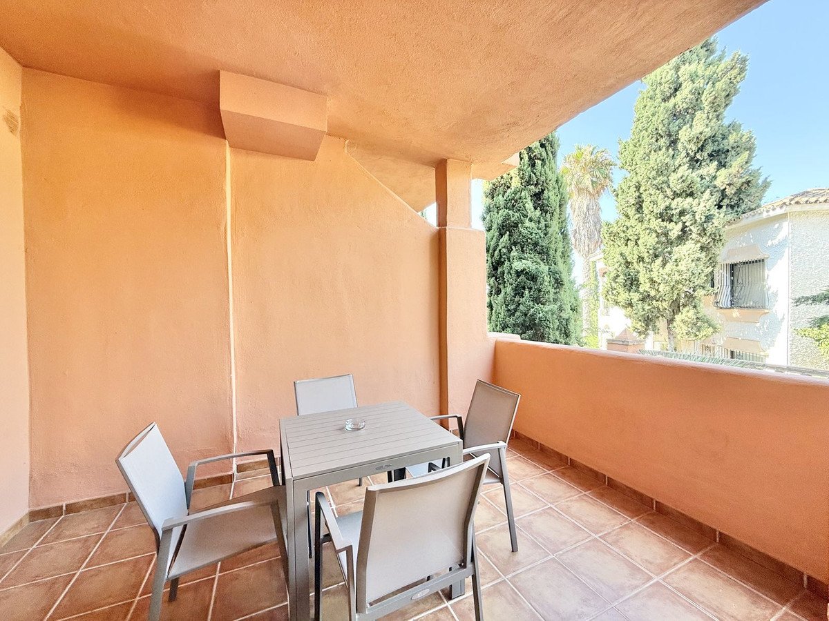 1 Bed Ground Floor Apartment in Benahavís