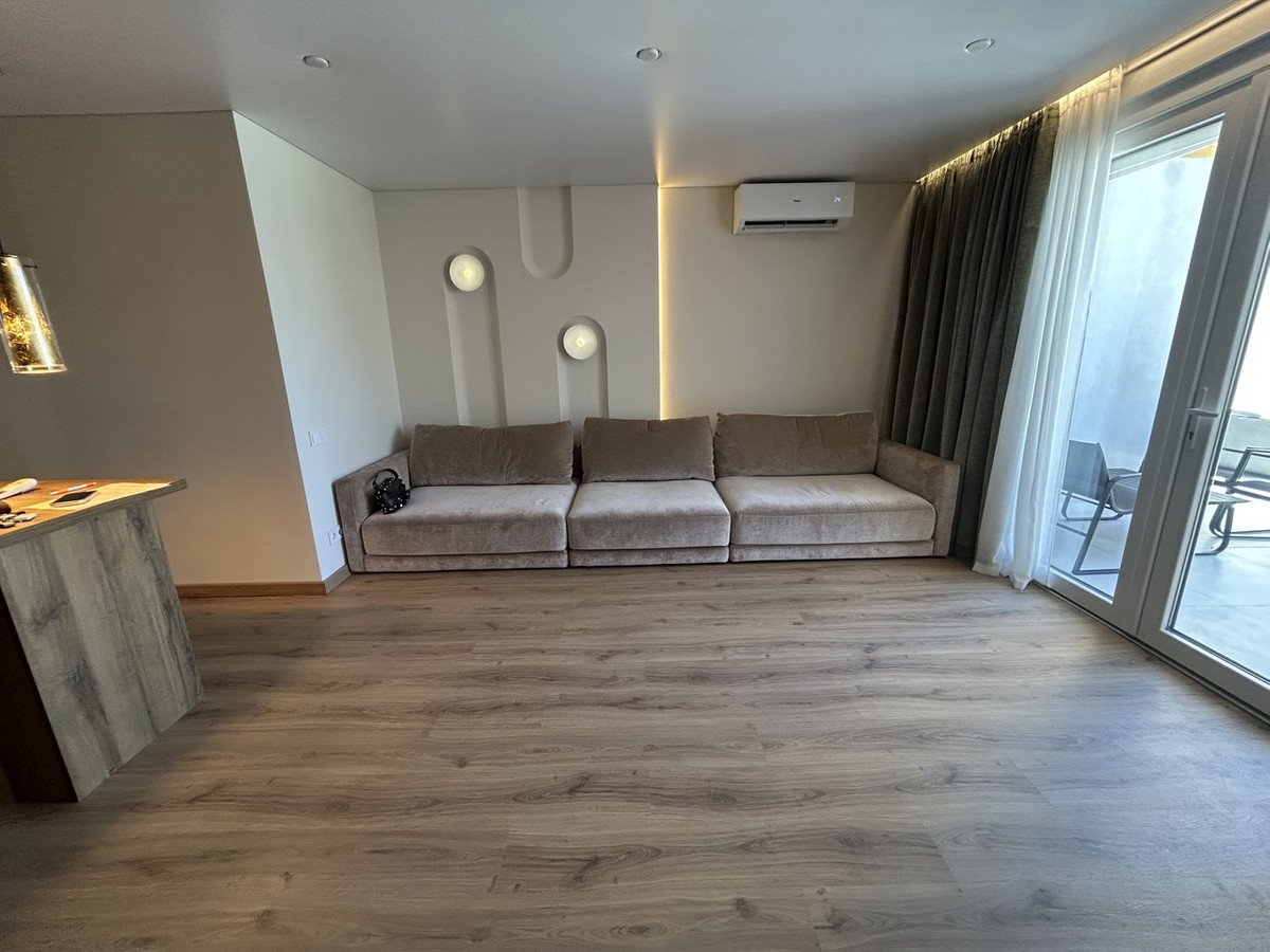 2 Bed Ground Floor Apartment in Torrevieja
