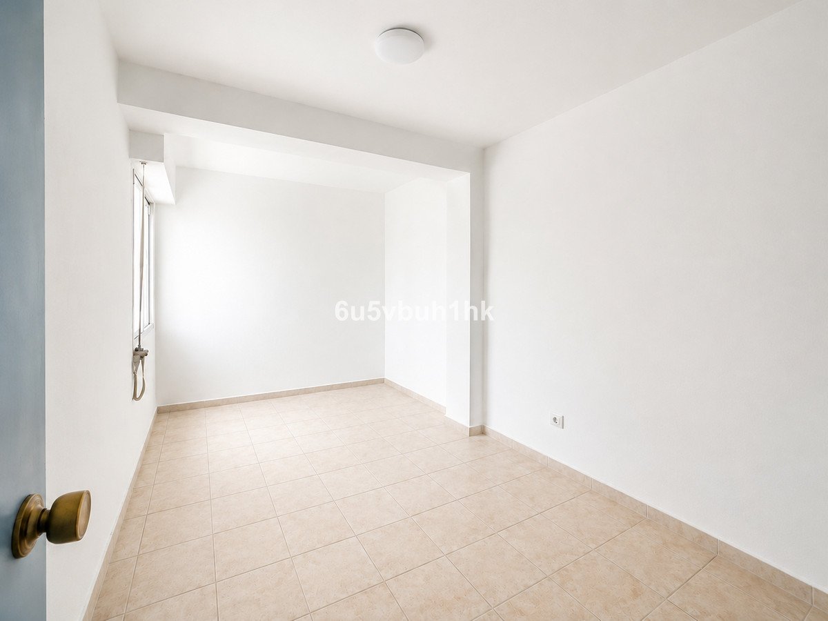 3 Bed Ground Floor Apartment in Marbella
