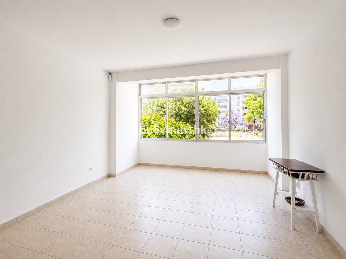 3 Bed Ground Floor Apartment in Marbella