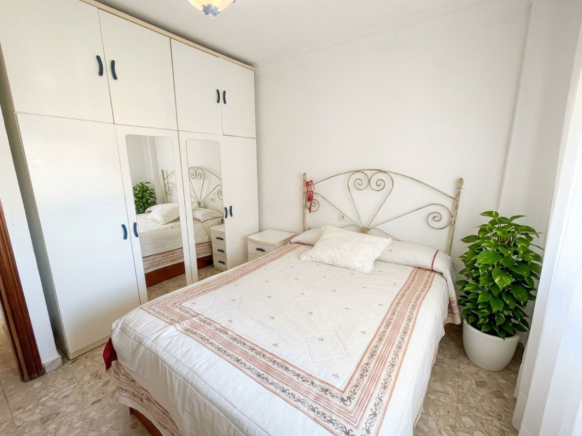 3 Bed Middle Floor Apartment in Málaga