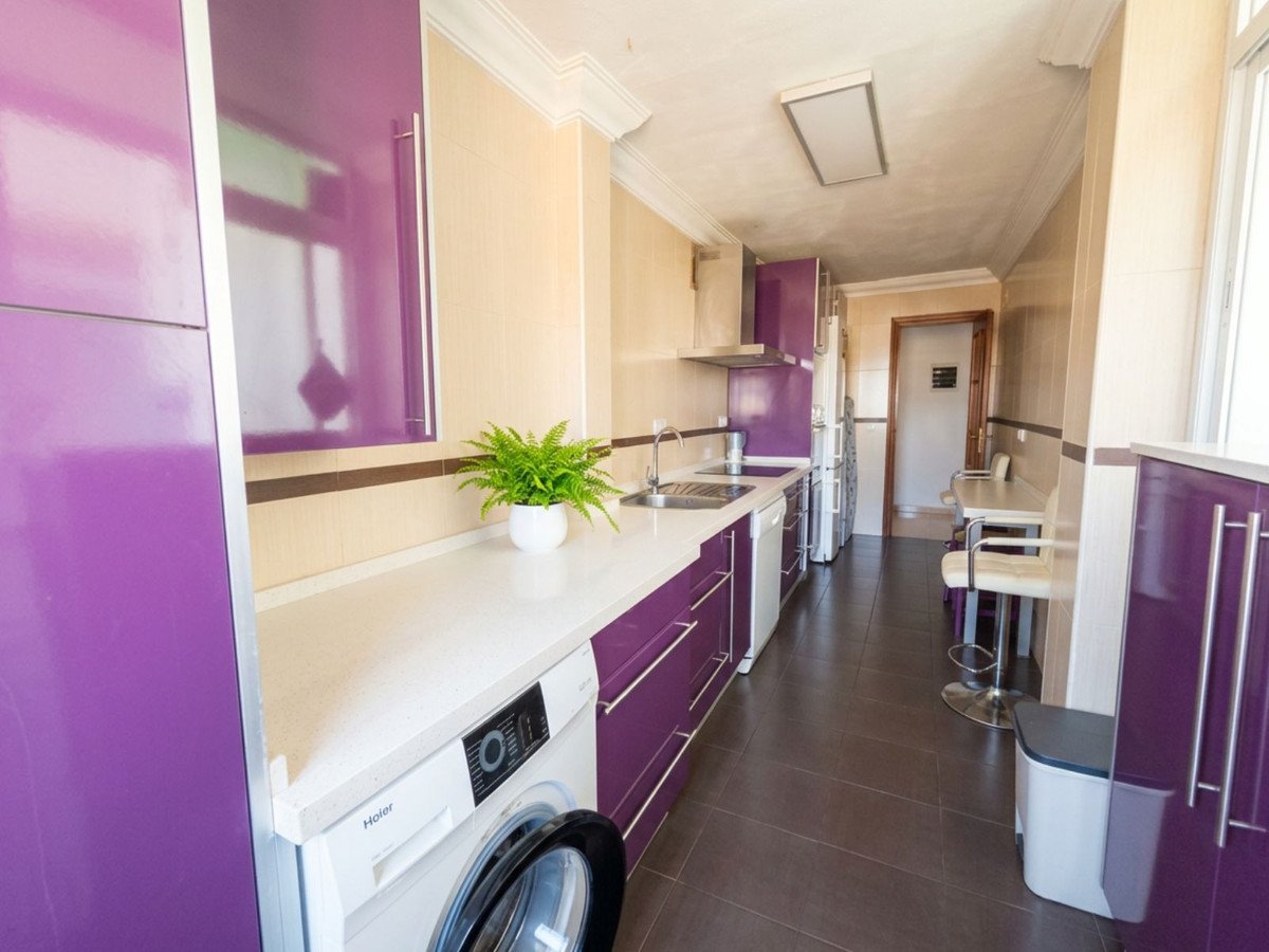 3 Bed Middle Floor Apartment in Málaga