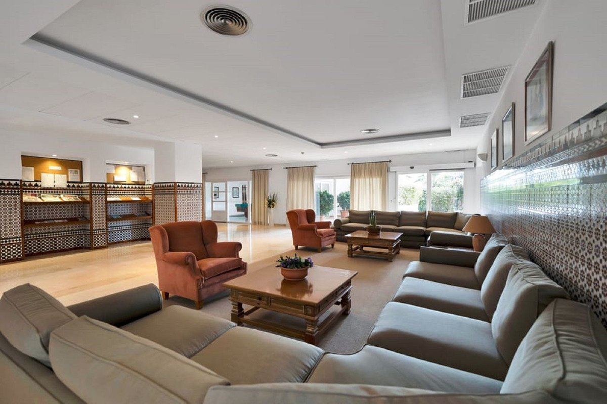 2 Bed Ground Floor Apartment in Atalaya