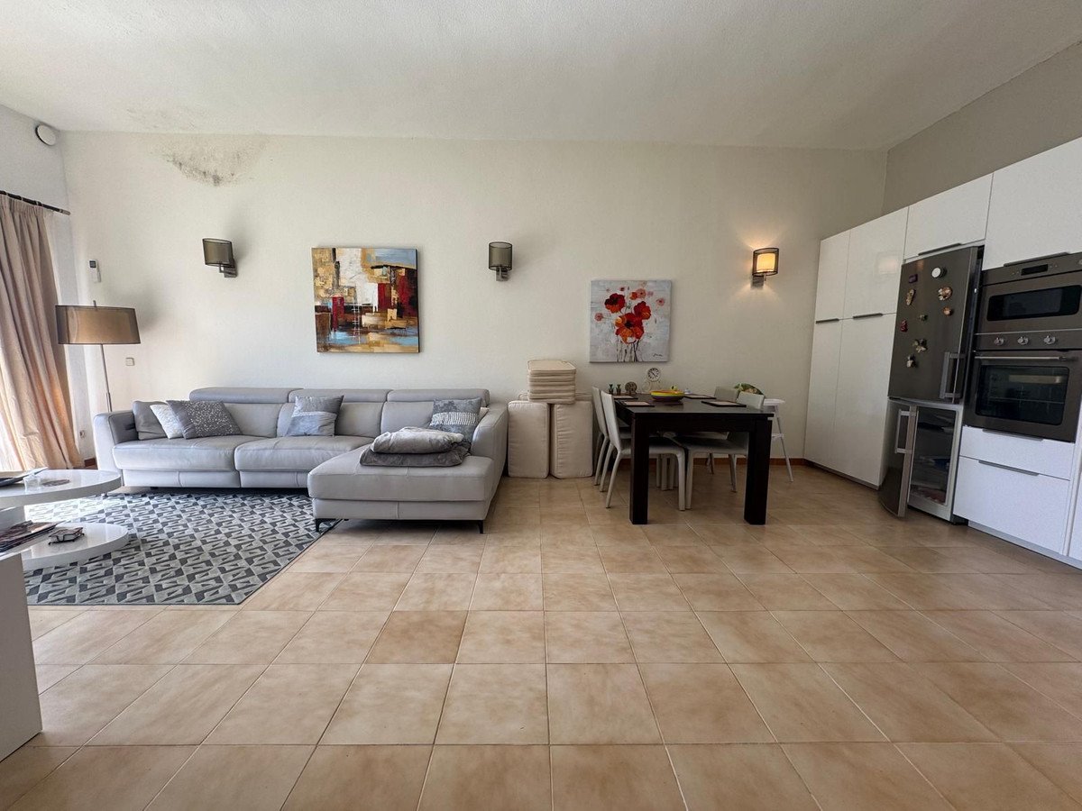 2 Bed Ground Floor Apartment in Atalaya
