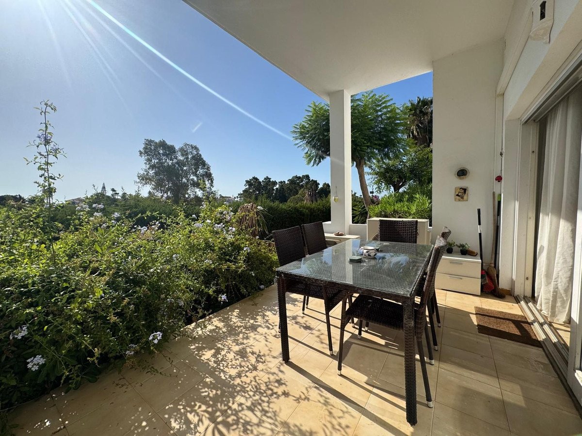 2 Bed Ground Floor Apartment in Atalaya