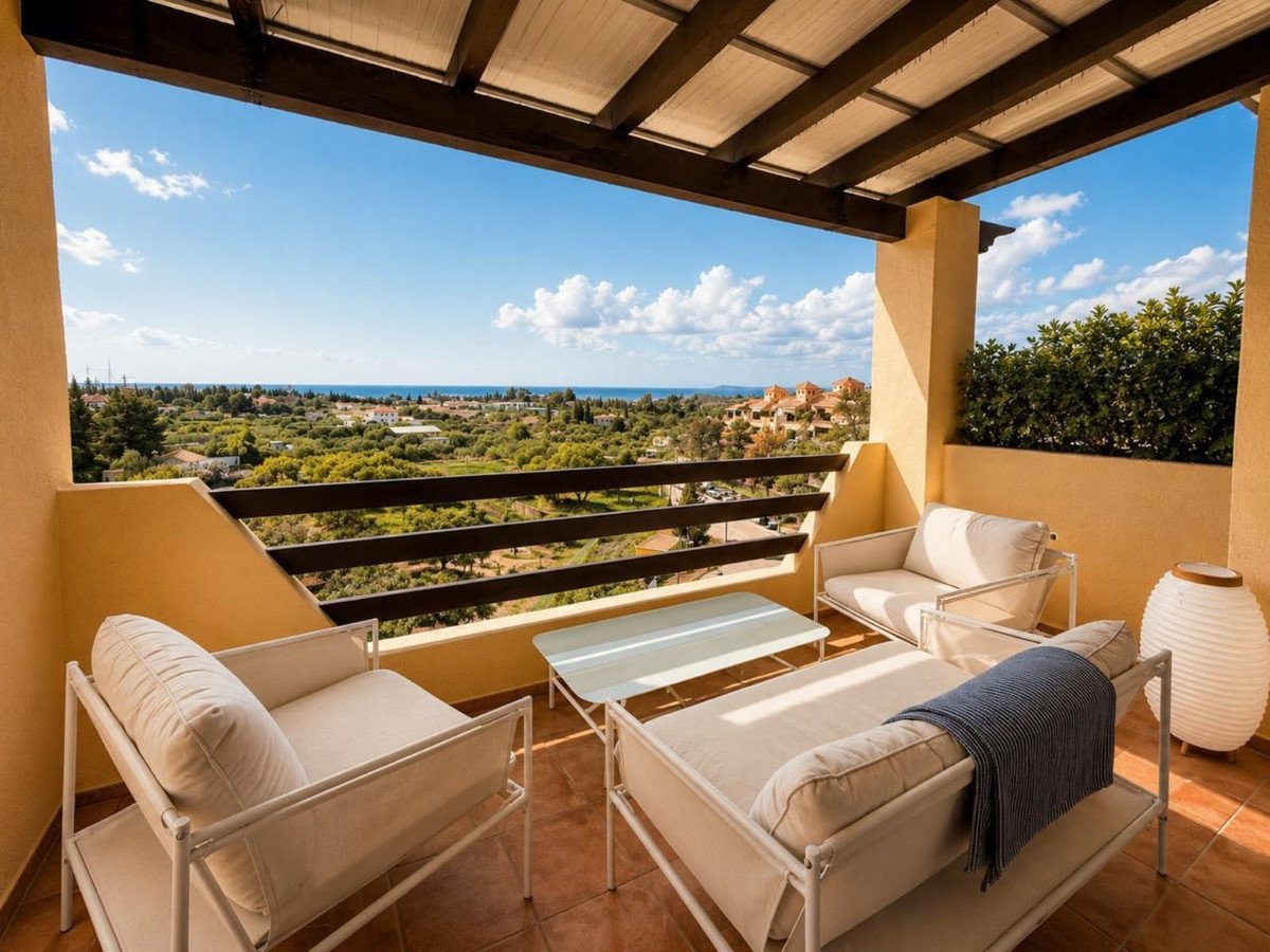 2 Bed Penthouse in Selwo