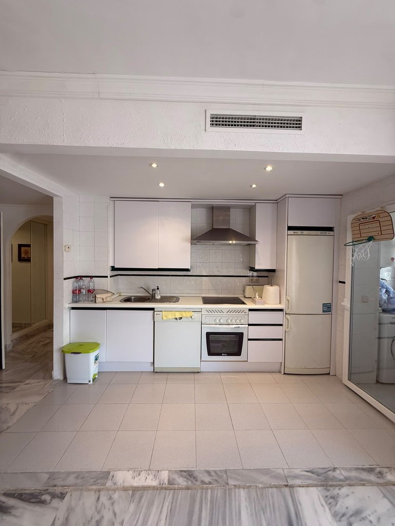 2 Bed Ground Floor Apartment in Marbella