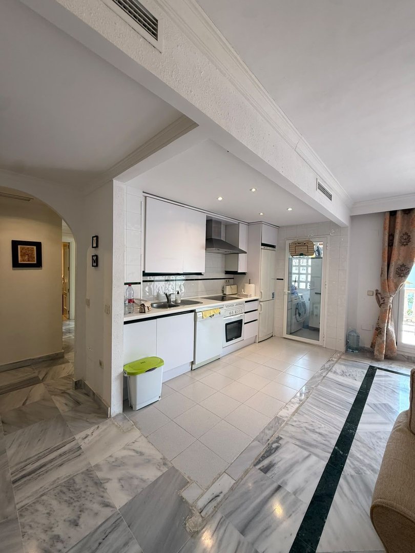 2 Bed Ground Floor Apartment in Marbella