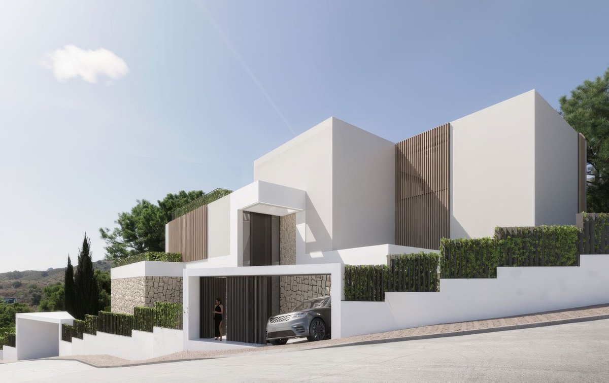 5 Bed Residential Plot in La Cala Golf