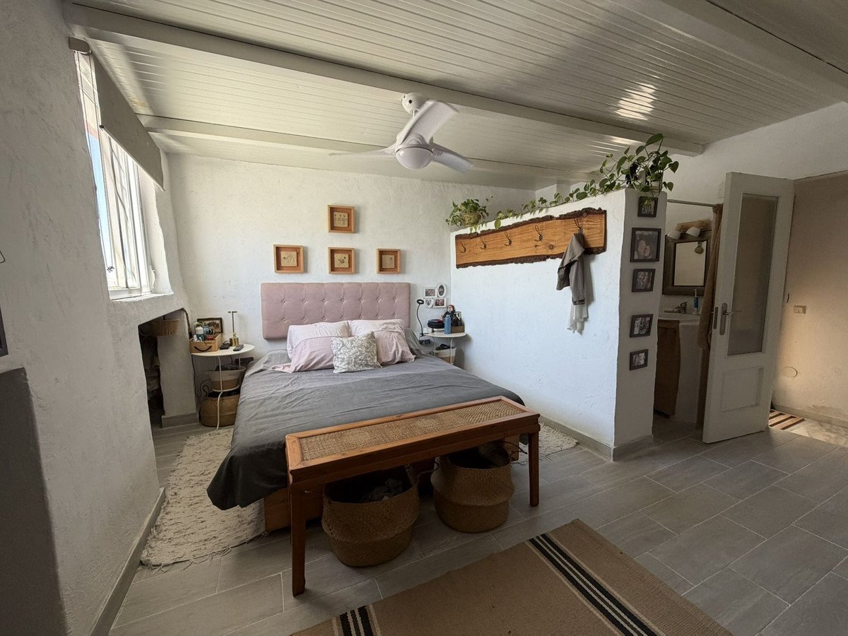 4 Bed Townhouse in Bel Air