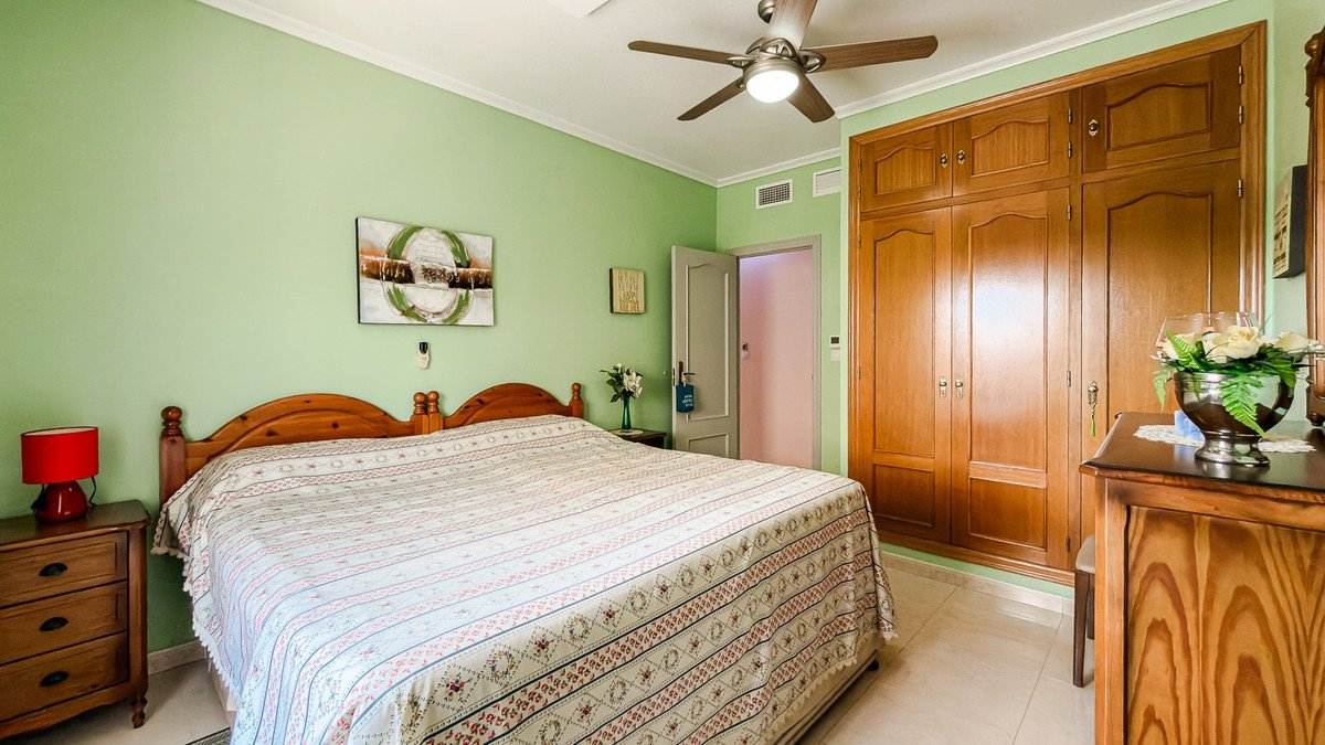 3 Bed Detached Villa in Catral