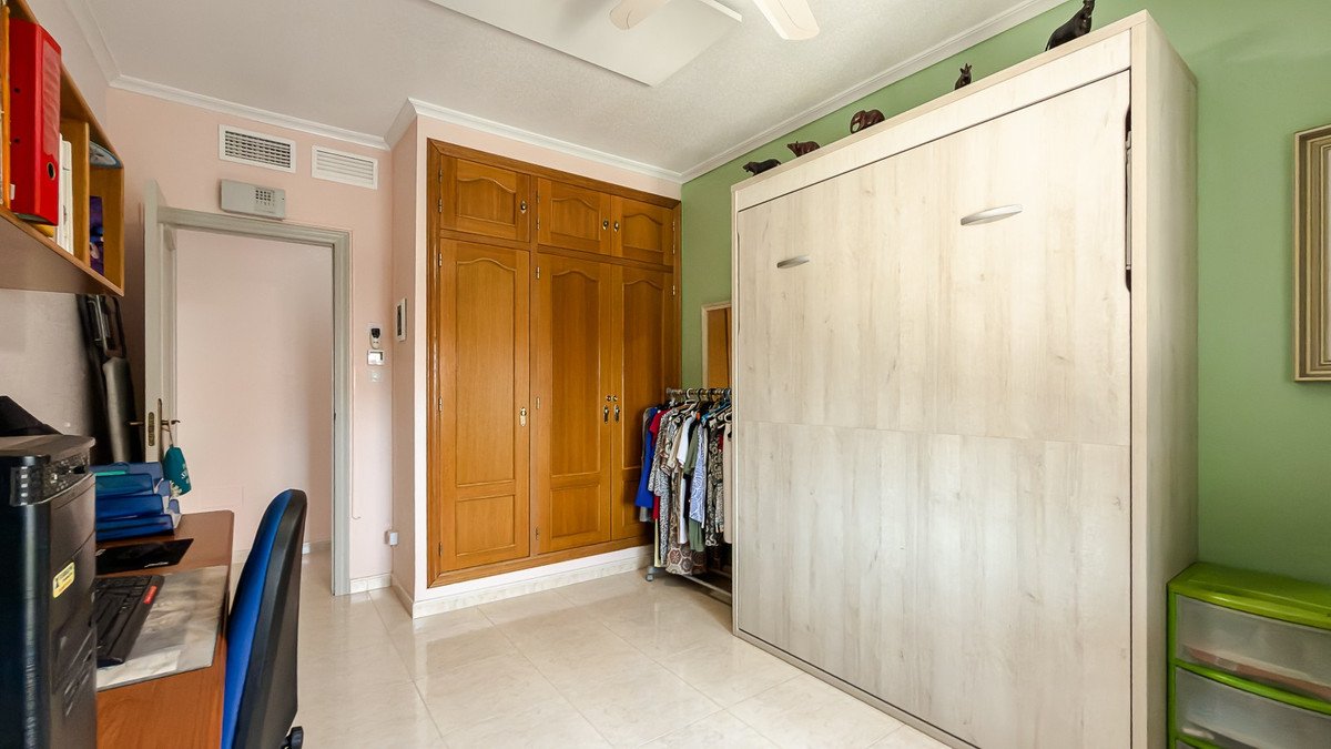 3 Bed Detached Villa in Catral