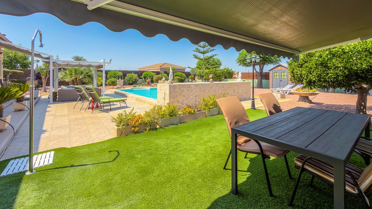 3 Bed Detached Villa in Catral