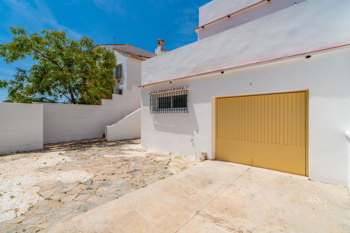 3 Bed Semi-Detached House in Torremuelle
