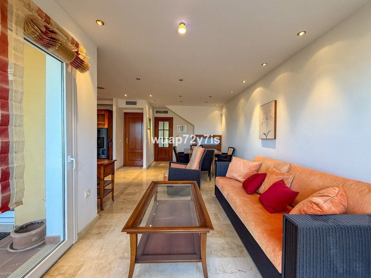 3 Bed Duplex in Costabella