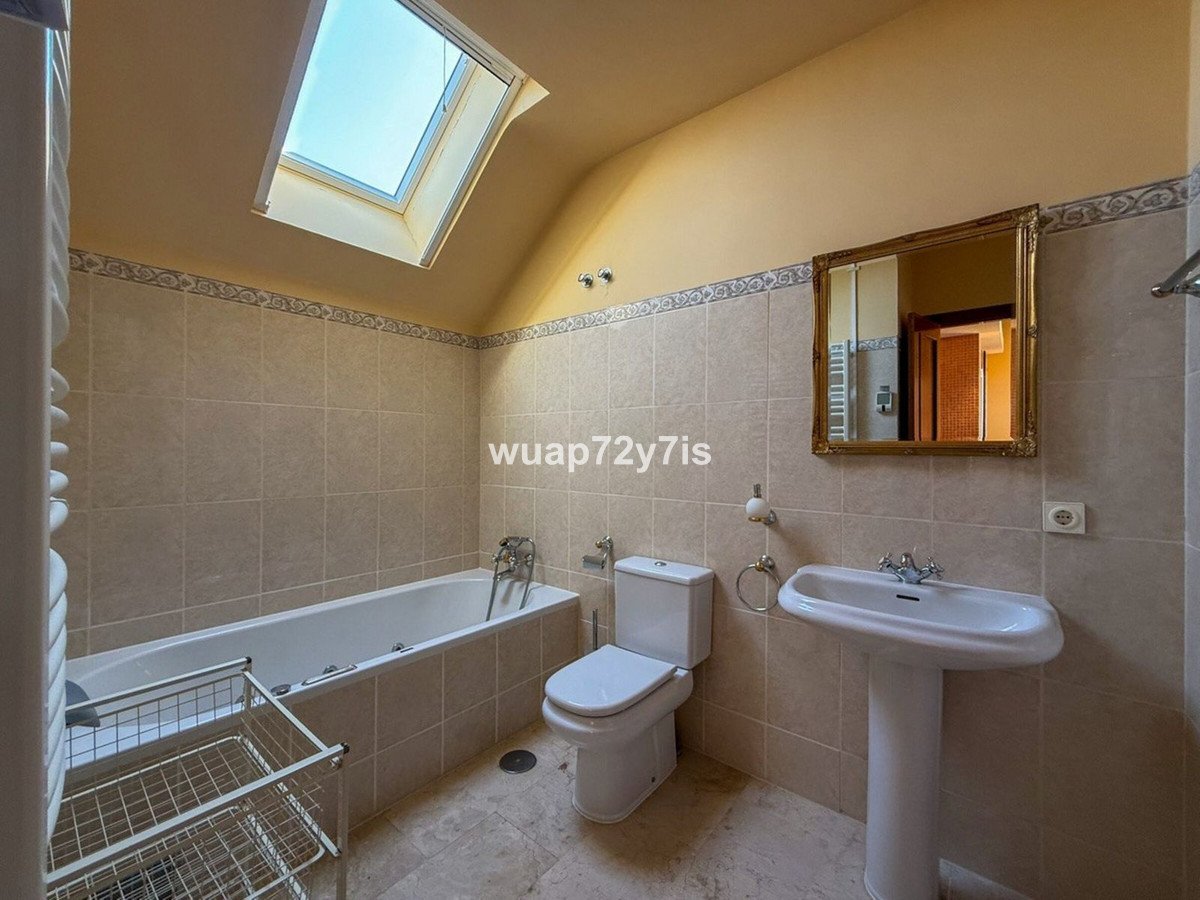 3 Bed Duplex in Costabella