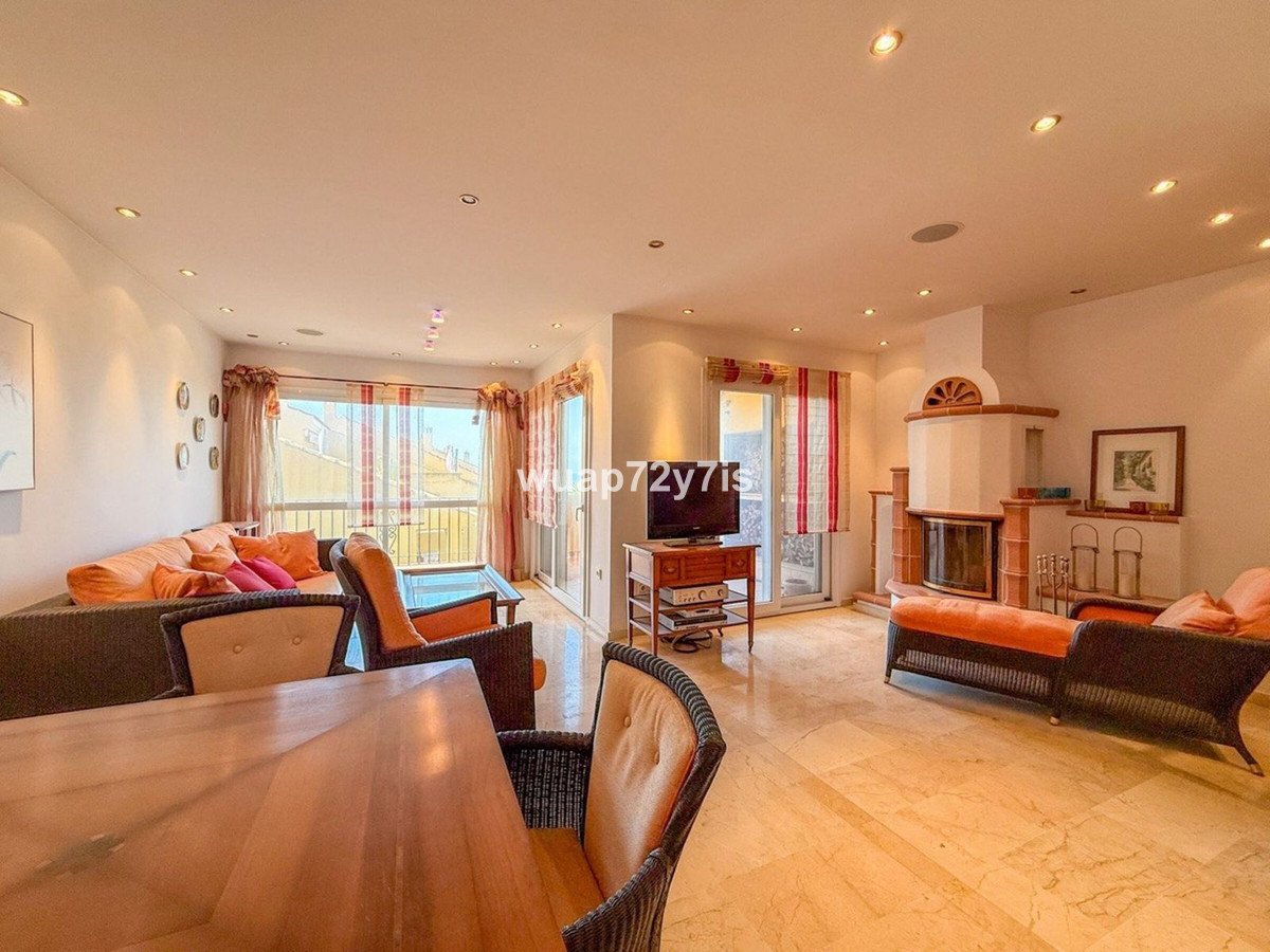 3 Bed Duplex in Costabella