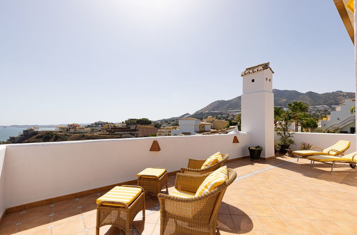 3 Bed Penthouse in Torrequebrada