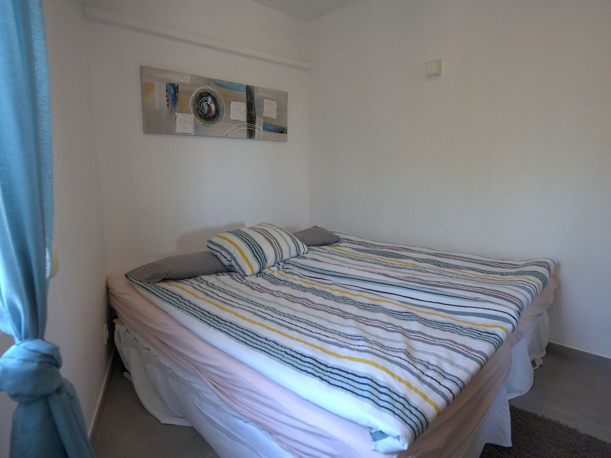 5 Bed Semi-Detached House in Torreblanca