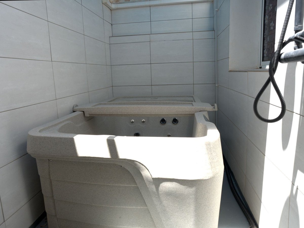 5 Bed Semi-Detached House in Torreblanca