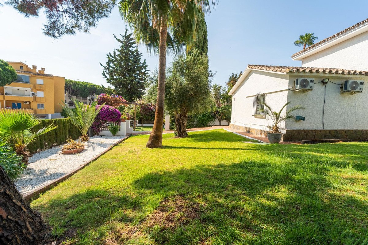 3 Bed Detached Villa in Calahonda